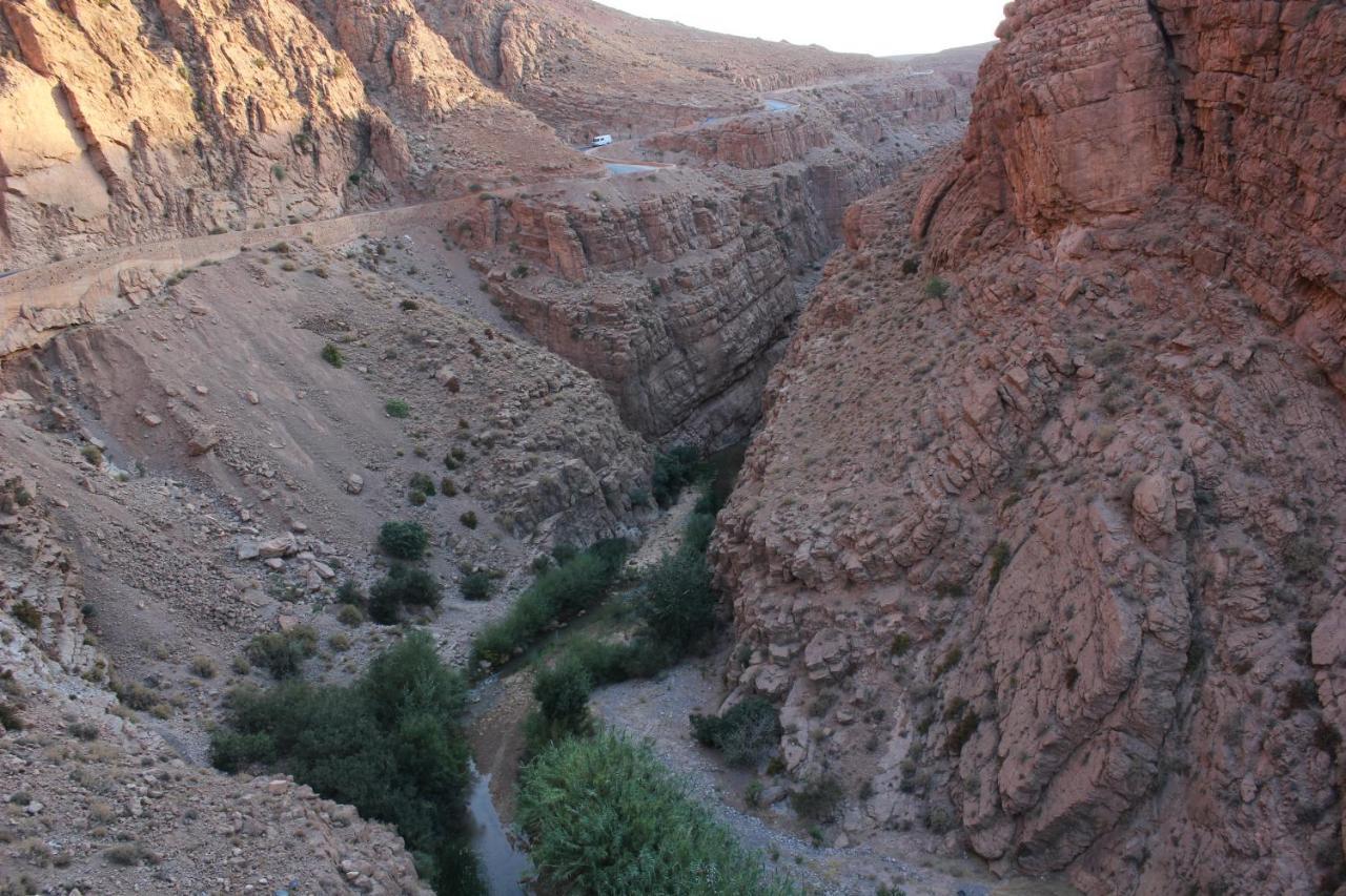Kasbah Lucas Hostel Akhendachou n'Ait Ouffi ภายนอก รูปภาพ